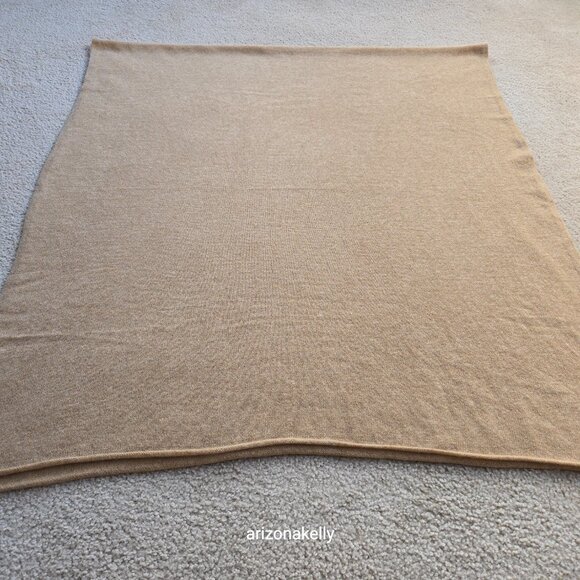 NWOT Cashmere Knit Wrap Scarf Tan - Picture 5 of 13